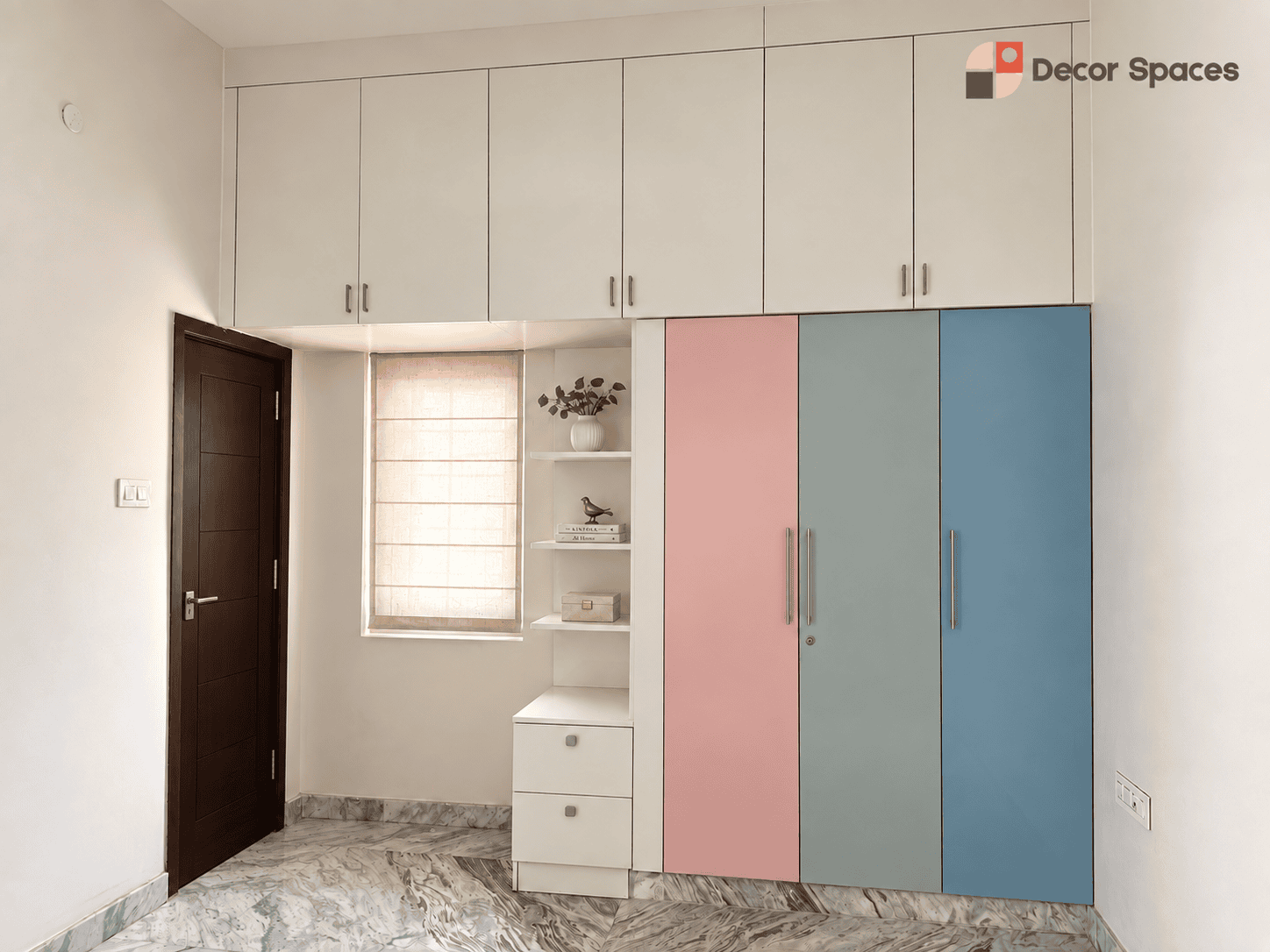 contemporary wardrobe interior completed by Decor Spaces